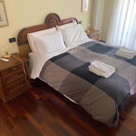 Appia Nuova Lucrezia Apartment Ρώμη Εξωτερικό φωτογραφία